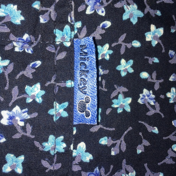 Disney Mickey Unlimited Embroidered Floral Shirt Woman Size 26W/28W 100% Cotton. - Picture 7 of 12